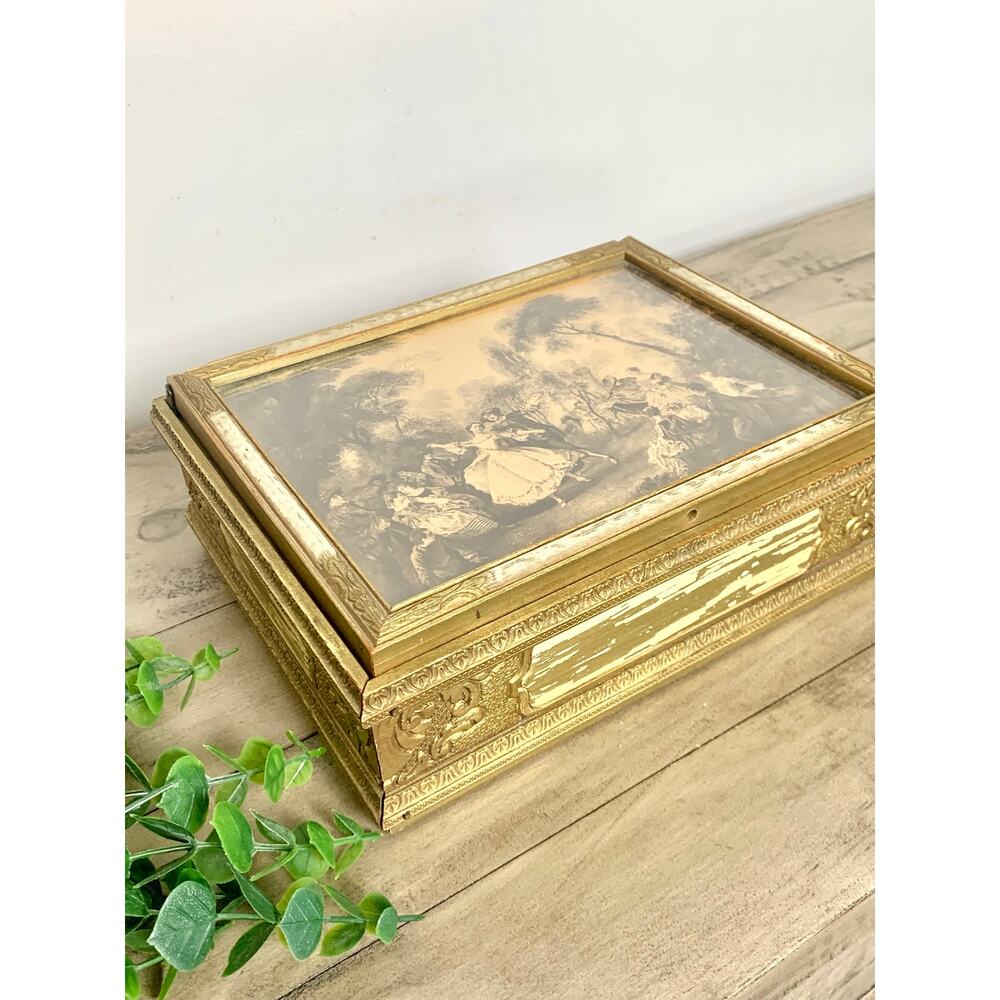 Vintage Victorian Style Parlor Box Gilded Courting Couple Romantic Jewelry Box